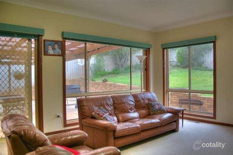 Property photo of 28 Allambie Way Mount Austin NSW 2650