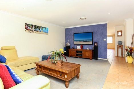 Property photo of 4 Tirriki Close Buff Point NSW 2262