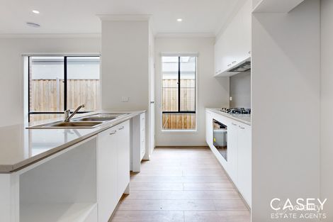 Property photo of 8 Chitwan Street Clyde North VIC 3978