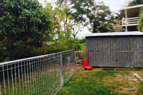 Property photo of 1 Rainbow Crescent Dunwich QLD 4183