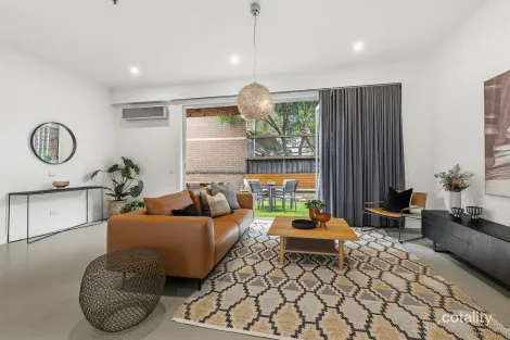 113 Ballarat Rd, Footscray, VIC 3011