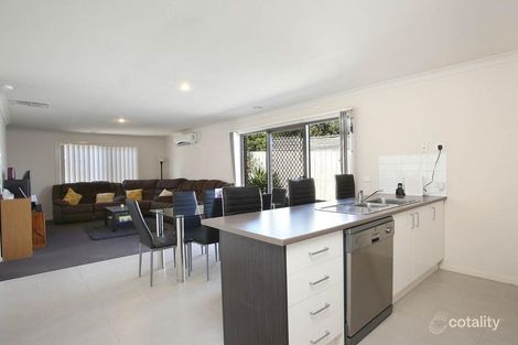 Property photo of 2/76 Murphy Road Pakenham VIC 3810