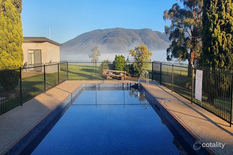 74-76 Towong Rd, Corryong, VIC 3707