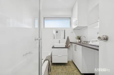 Property photo of 5/94 Liddiard Street Hawthorn VIC 3122