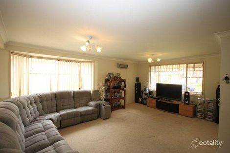 Property photo of 22 Brushwood Circuit Mardi NSW 2259