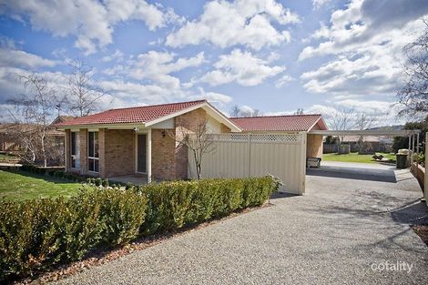 Property photo of 15 Ironbark Crescent Banks ACT 2906