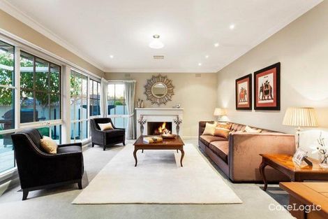 Property photo of 11 Springfield Avenue Toorak VIC 3142