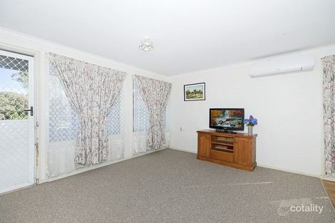 Property photo of 33 Tirabeenba Drive Bolton Point NSW 2283