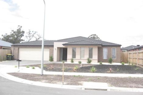 Property photo of 7 Gleneagles Close Carrum Downs VIC 3201