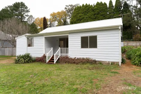 2 St Andrews Rd, Leura, NSW 2780