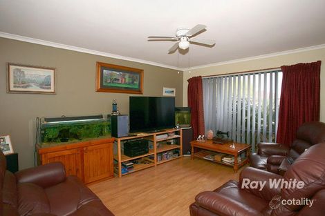 Property photo of 9 Seacombe Place Cranbourne VIC 3977