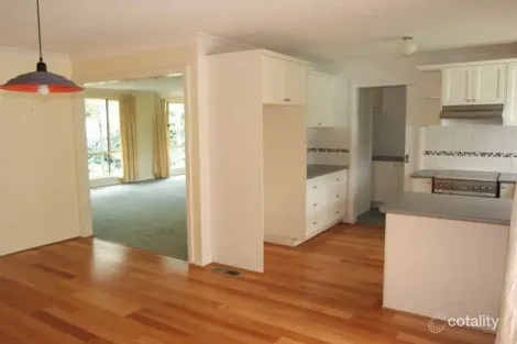 Property photo of 10 Friendship Place Orange NSW 2800