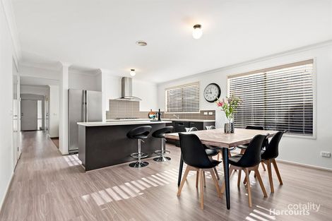 Property photo of 70 Algerd Way Pakenham VIC 3810