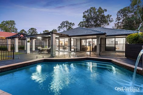 Property photo of 8 Grevillea Place Forest Lake QLD 4078