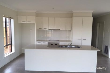 Property photo of 7 Hackberry Place Berwick VIC 3806