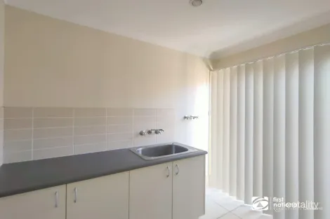 Property photo of 19 Citrus Circuit Mount Cotton QLD 4165