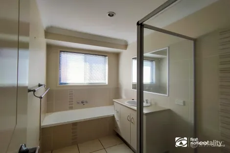 Property photo of 19 Citrus Circuit Mount Cotton QLD 4165