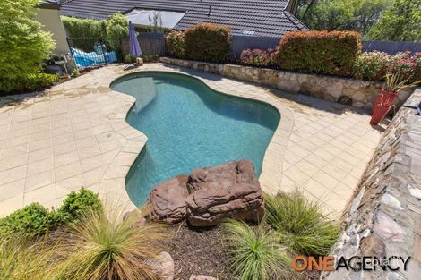 Property photo of 18 Tully Place Jerrabomberra NSW 2619