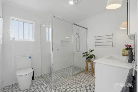 Property photo of 4 Leece Road Uralla NSW 2358