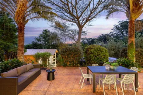 Property photo of 4 Mobbs Road Terrigal NSW 2260