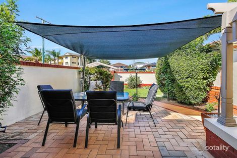 Property photo of 2/62 Bayview Street Runaway Bay QLD 4216