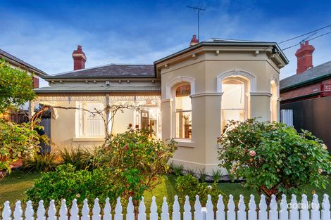 22 Gertrude St, Windsor, VIC 3181