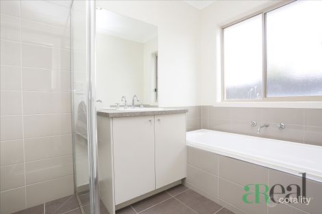 Property photo of 19 Vestley Drive Mernda VIC 3754
