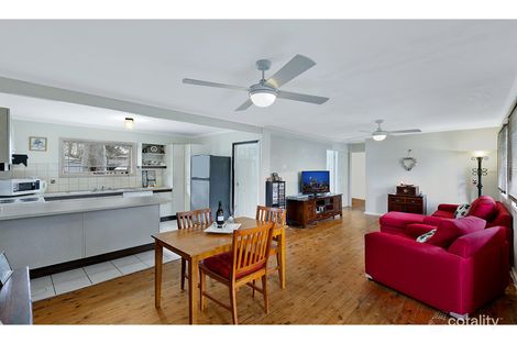 Property photo of 1 Jubilee Parade Berkeley Vale NSW 2261