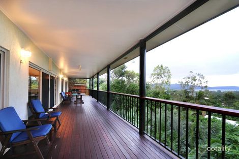 Property photo of 14 Country Road Cannonvale QLD 4802