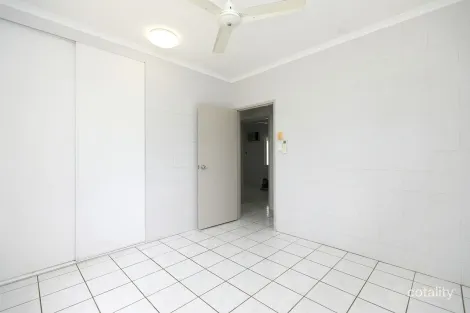 Property photo of 1/9 Jorgensen Street Edmonton QLD 4869