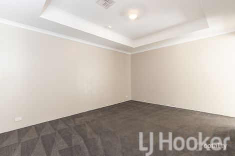 Property photo of 40 Fairway Crescent Meadow Springs WA 6210