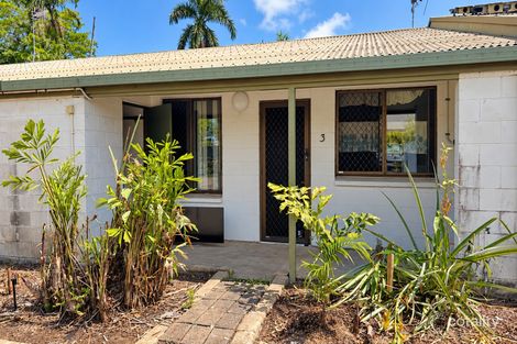 3/3 LIVISTONA RD, KARAMA, NT 0812