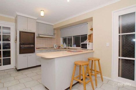 Property photo of 10 Waralong Court Langwarrin VIC 3910