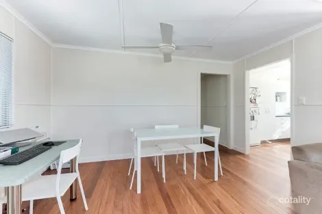 Property photo of 54 Falkirk Street Stafford Heights QLD 4053