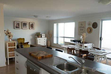 Property photo of 15 Richard Court Murray Bridge SA 5253