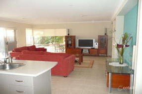 Property photo of 3 Esquire Place Tarneit VIC 3029