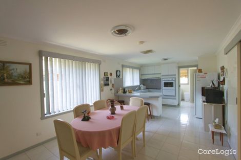 Property photo of 28 Bellbridge Drive Hoppers Crossing VIC 3029