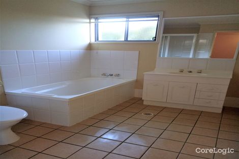 Property photo of 16/1 Santa Isobel Boulevard Pacific Pines QLD 4211