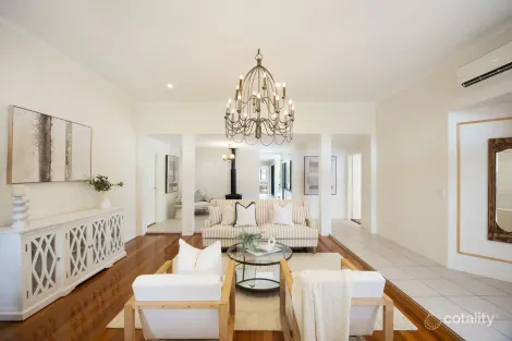 Property photo of 3 Kensington Circuit Brookfield QLD 4069