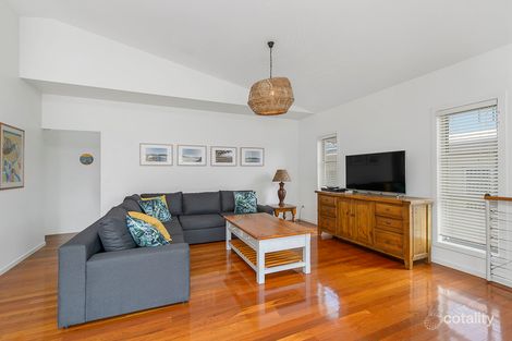 Property photo of 7 Scott Street Crescent Head NSW 2440