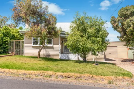 Property photo of 2 Pitt Street Bendigo VIC 3550