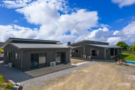 Property photo of 92 Forest Ridge Drive Tamaree QLD 4570