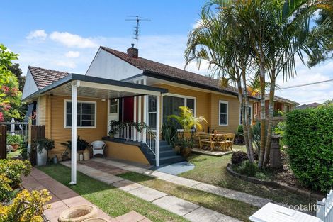 30 George St, East Gosford, NSW 2250