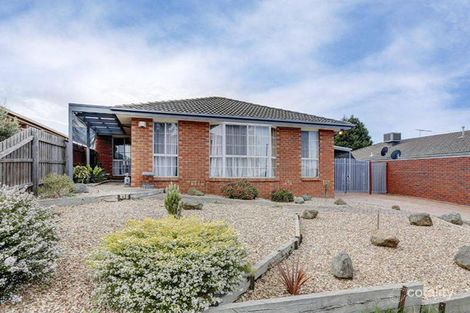 Property photo of 8 Bullrush Court Meadow Heights VIC 3048