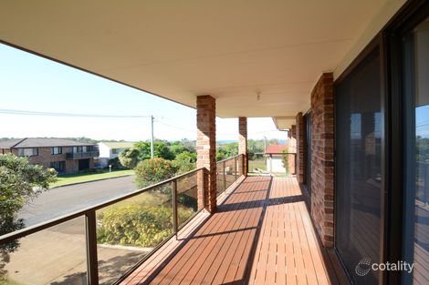 Property photo of 2 Beach Street Wallabi Point NSW 2430