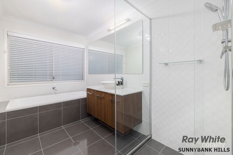 Property photo of 36 Elderbury Place Stretton QLD 4116