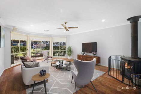 Property photo of 25 Lyrebird Close Hill Top NSW 2575