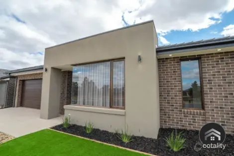 21 Eaglemont Dr, Strathtulloh, VIC 3338