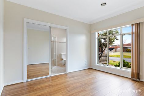 Property photo of 2A Malster Court Keilor Downs VIC 3038