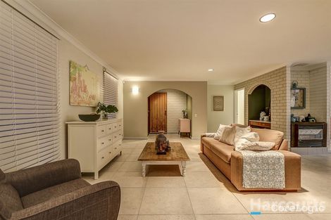 Property photo of 92 Anglesey Drive Kardinya WA 6163